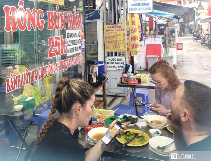 Ẩm thực bản địa trở thành một trong những trải nghiệm được du khách quốc tế quan tâm khi đến Đà Nẵng.