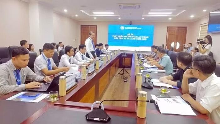  Trường đại học Quy Nhơn công bố thông tin tuyển sinh ngành công nghiệp bán dẫn, trí tuệ nhân tạo, an toàn và an ninh mạng. Ảnh: H.T 