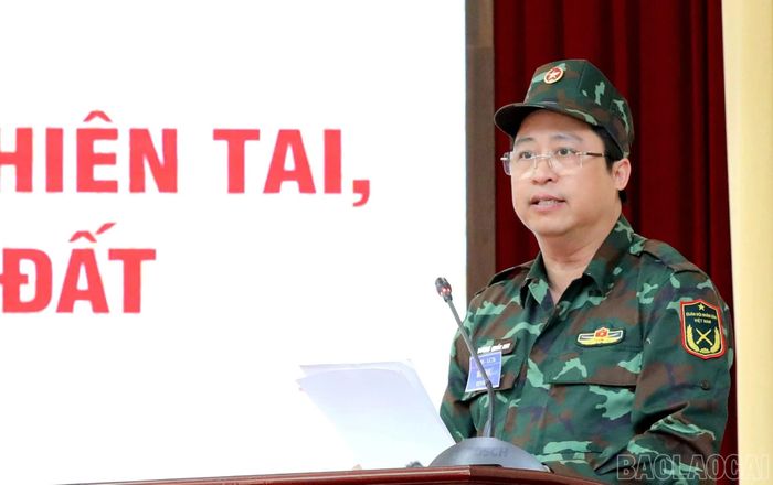 Đồng chí Dương Quốc Huy - Ủy viên Ban Chấp hành Trung ương Đảng, Bí thư Tỉnh ủy, Trưởng Ban tổ chức diễn tập phòng thủ dân sự tỉnh phát biểu đáp từ tại phần tổng kết diễn tập.