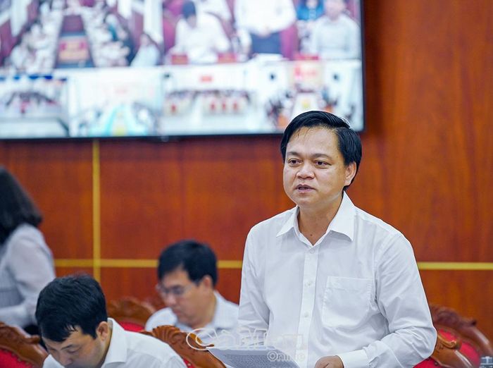  Giám đốc Sở Nông nghiệp và Môi trường Tô Hoài Phương thông tin những định hướng trọng tâm của ngành nhằm tập trung thực hiện quyết liệt trong những tháng cuối năm, góp phần hoàn thành mục tiêu tăng trưởng chung của tỉnh.