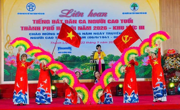 Tiết mục biểu diễn tại Liên hoan ở khu vực 3. Ảnh: Bảo Lâm