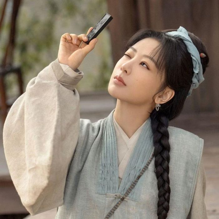 Dương Tử trở lại, "công phá" bảng xếp hạng độ ảnh hưởng của diễn viên trên Weibo.