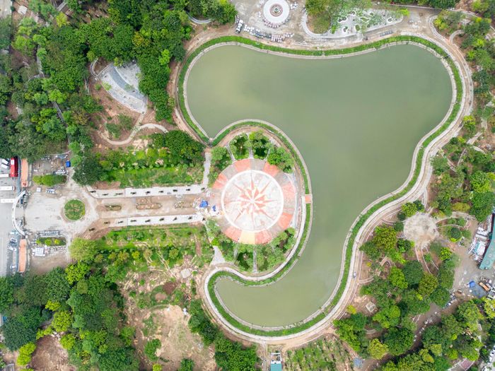Hà Nội đang tích cực triển khai các dự án cải tạo, mở rộng công viên nhằm tăng cường không gian xanh và nâng cao chất lượng sống cho người dân