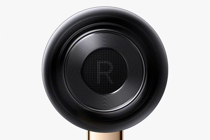  Việc Xiaomi nhanh chóng tung ra dòng sản phẩm này đánh dấu một bước tiến dài trong chiến lược mở rộng và đa dạng hóa danh mục thiết bị âm thanh cao cấp của hãng.
