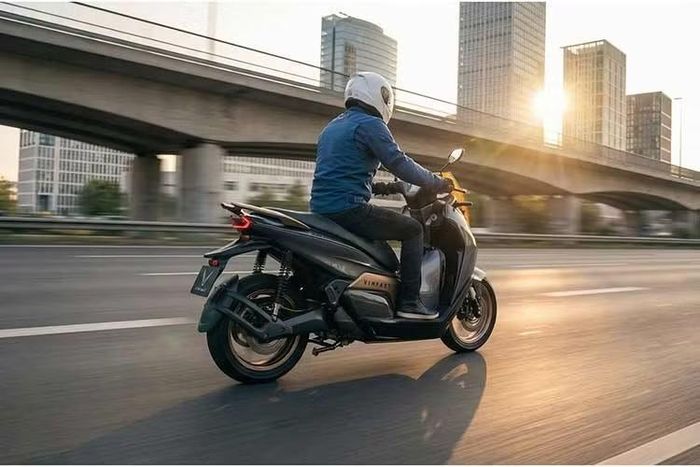 [GALLERY] Xe máy điện Vinfast Rasad lộ diện chờ ra mắt, tốc độ tới 130 ...