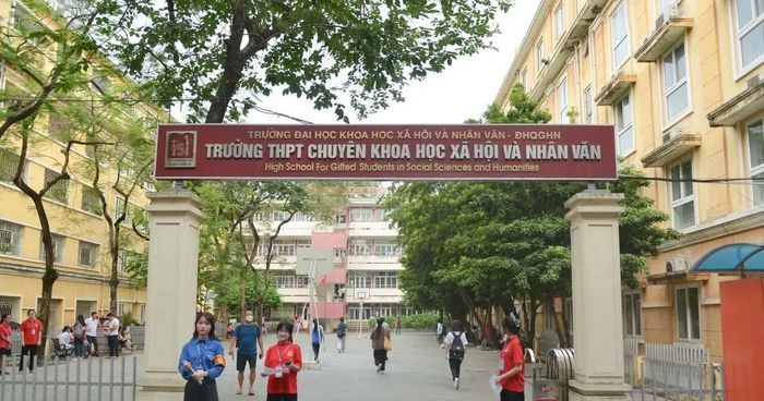 Đề thi môn Ngữ văn chung vào lớp 10 THPT chuyên Khoa học Xã hội và Nhân văn năm 2026 gây nhiều tranh cãi trên mạng xã hội. (Ảnh minh họa: Trường THPT chuyên KHXH&amp;NV)