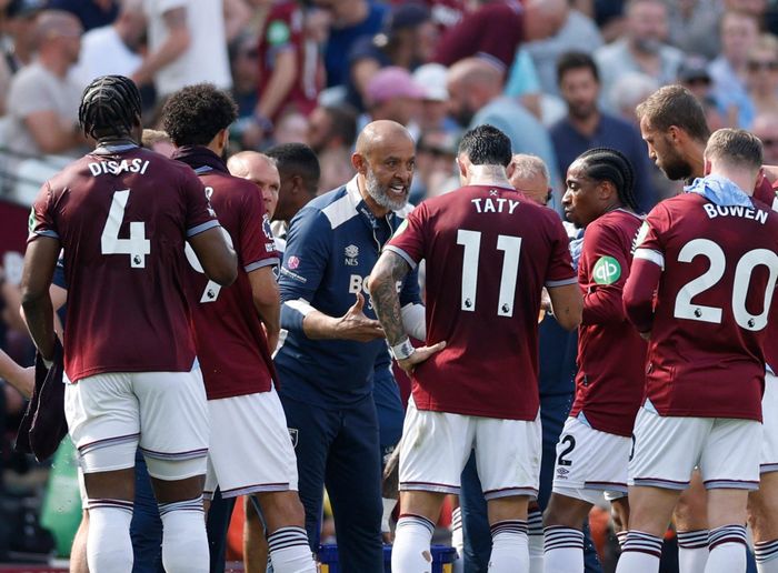 West Ham gây thất vọng.