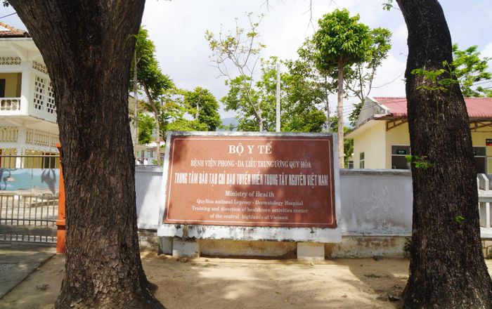  Bệnh viện Phong - Da liễu Trung ương Quy Hòa giữ chức năng điều phối, đào tạo cấp vùng 