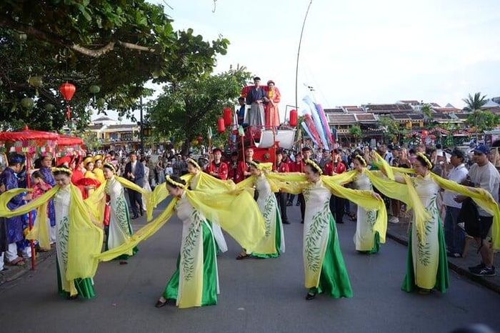  Tái hiện “Đám rước Công nữ Ngọc Hoa và thương nhân Araki Sotaro” 