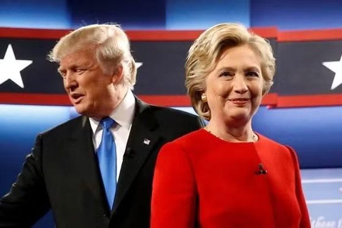 Tổng thống Mỹ Donald Trump và cựu Ngoại trưởng Hillary Clinton trong cuộc tranh luận đầu tiên của chiến dịch bầu cử Tổng thống Mỹ năm 2016. Ảnh: Reuters.