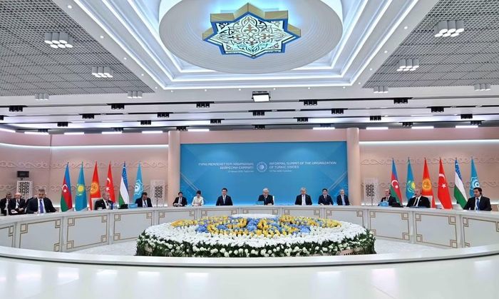 Kazakhstan không nhìn nhận OTS như một liên minh mang tính đối đầu quân sự - chính trị, mà coi đây là nền tảng để thúc đẩy hợp tác kinh tế, giáo dục, khoa học - công nghệ và phát triển nguồn nhân lực.