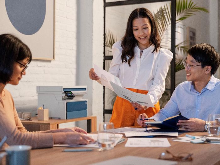 Thiết kế nhỏ gọn, màu sắc hiện đại - thiết bị trở thành điểm nhấn cho không gian làm việc