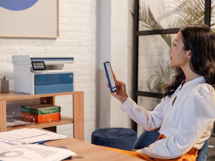 HP App (trước đây là ứng dụng HP Smart) cho phép người dùng in và điều khiển lệnh in ‘rảnh tay’ từ xa. Nguồn: HP Việt Nam