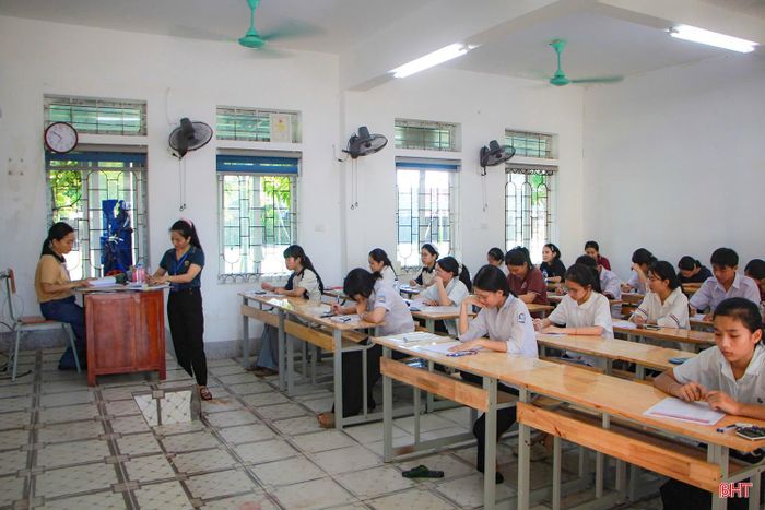 Theo kế hoạch, Hà Tĩnh có hơn 21.000 thí sinh đăng ký dự thi vào lớp 10 THPT năm học 2026-2027, tăng gần 4.000 em so với năm trước.