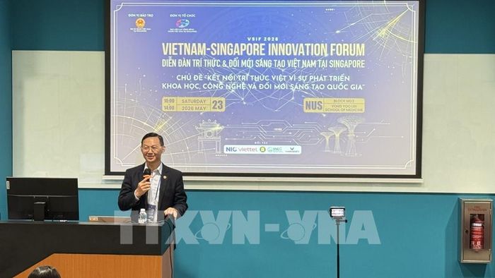 Đại sứ Việt Nam tại Singapore Trần Phước Anh phát biểu tại một Diễn đàn. Ảnh: Ngọc Khương - Pv TTXVN tại Singapore