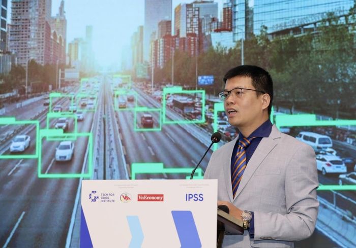 Ông Nguyễn Anh Dương, Trưởng phòng Nghiên cứu tổng hợp và Hội nhập quốc tế, Viện Nghiên cứu Chính sách và Chiến lược cho rằng áp dụng AI trong lĩnh vực di chuyển và vận tải phải lấy con người làm trung tâm.