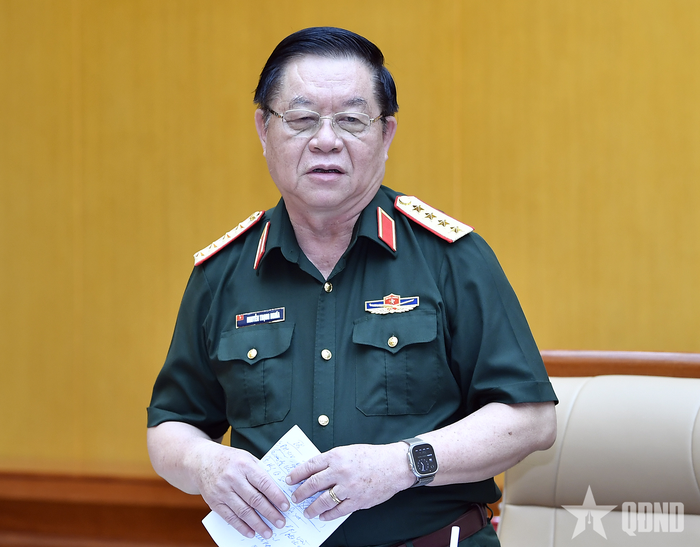 Đại tướng Nguyễn Trọng Nghĩa phát biểu tại hội nghị.