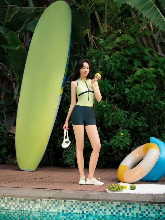 Trong showbiz, việc các hoa hậu xây dựng hình ảnh đa dạng, linh hoạt là điều cần thiết để tạo dấu ấn cá nhân và tiếp cận gần hơn với công chúng trẻ.