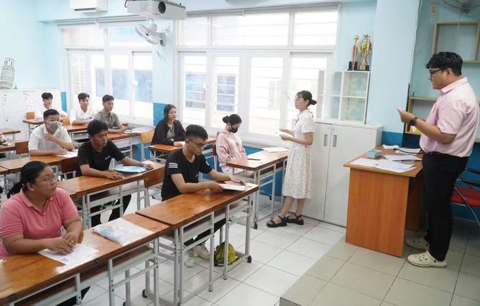 Thí sinh TPHCM tham gia Kỳ thi tốt nghiệp THPT năm 2025. Ảnh: MA