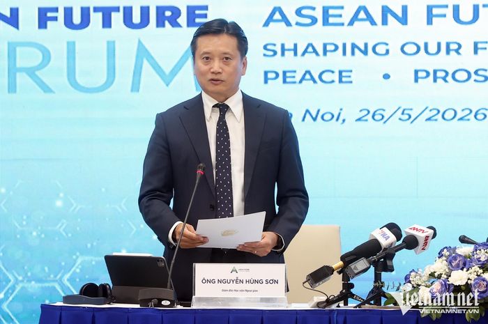 Giám đốc Học viện Ngoại giao Nguyễn Hùng Sơn
