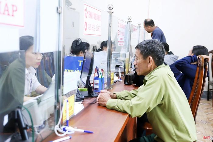 Hiệu quả CCHC tại xã Đồng Lộc được thể hiện cụ thể qua từng hồ sơ được giải quyết nhanh, gọn, đúng hạn.