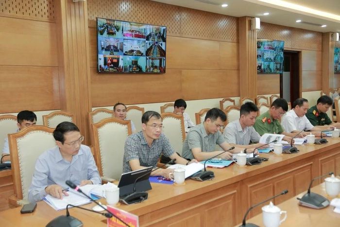 Các đại biểu tham dự hội nghị.