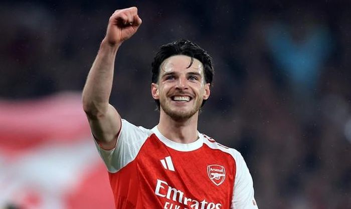 Rice chơi nổi bật ở tuyến giữa Arsenal.