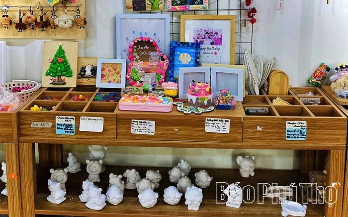 Đa dạng các nguyên liệu để người tham gia lựa chọn cho sản phẩm của mình.