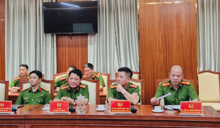Thượng tá Nguyễn Thành Hưng, Phó Giám đốc Công an TPHCM; Đại tá Nguyễn Quốc Toàn, Phó Giám đốc Công an tỉnh Tây Ninh; đại diện Cục Cảnh sát hình sự, Cục Cảnh sát điều tra tội phạm về ma túy tham dự họp báo
