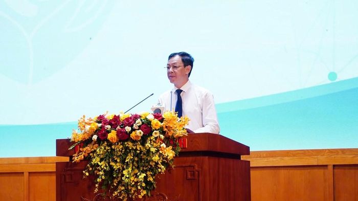 Thứ trưởng Bộ Y tế Nguyễn Tri Thức phát biểu