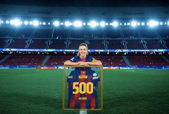 Alexia Putellas thi đấu hơn 500 trận cho Barcelona
