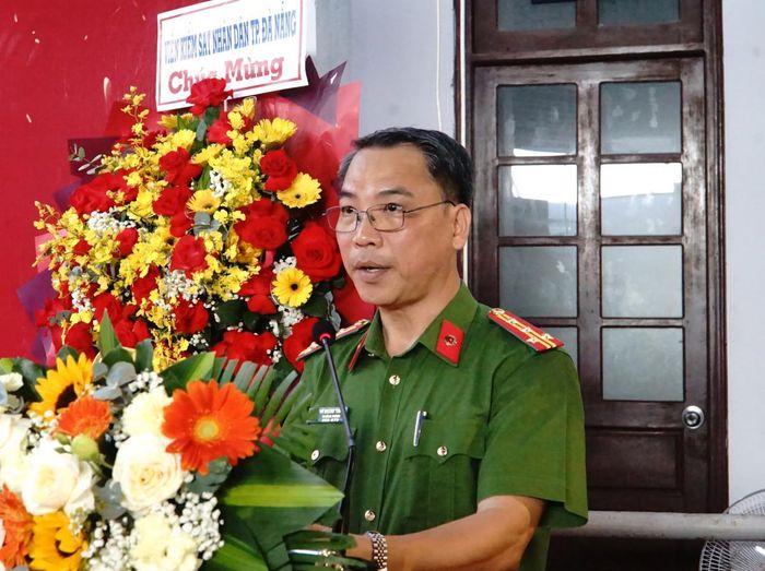 Lãnh đạo Phòng Kỹ thuật hình sự phát biểu tại buổi lễ