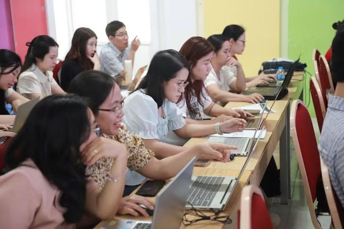 Trường Cao đẳng Xây dựng số 1 nâng cao bồi dưỡng kỹ năng công nghệ cho đội ngũ cán bộ, giảng viên.