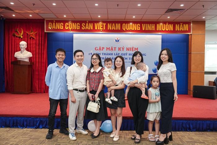 Những thế hệ sinh viên ban đầu trở thành những người tiếp lửa và truyền cảm hứng cho các thế hệ tiếp nối.