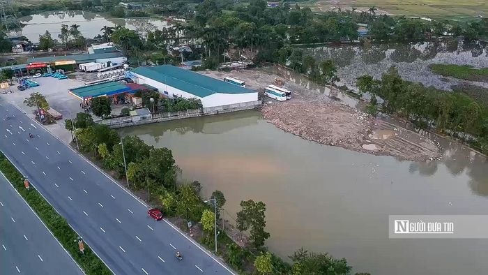Trong ảnh là khu vực trên được chụp lại vào tháng 7/2025, bằng mắt thường có thế thấy rõ sự thay đổi của khu đất này tại thời điểm hiện tại.