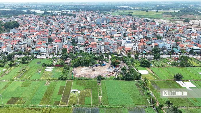 Phần lớn các khu đất bị san lấp tại xã Thiên Lộc đều trở thành bãi tập kết vật liệu xây dựng hoạt bãi xe.