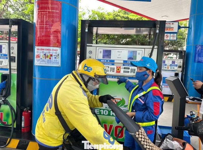 Trên mạng hiện có nhiều "lời khuyên truyền miệng" liên quan đến xăng E10, không phải điều nào cũng có cơ sở. Ảnh minh họa: TPO.