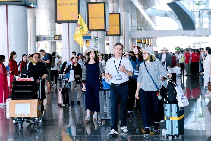 Đoàn famtrip Nhật Bản 2026 ấn tượng ngay từ khi đặt chân tới Việt Nam vì được tiếp đón chân tình, nồng hậu