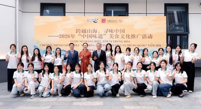 Trung tâm Văn hóa Trung Quốc tại Hà Nội liên tục triển khai các hoạt động trải nghiệm rất đời sống như trà đạo, ẩm thực, thư pháp