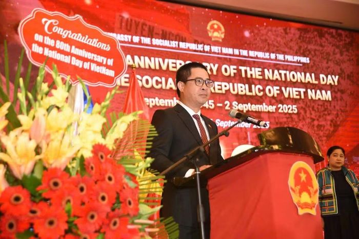  Đại sứ Việt Nam tại Philippines Lại Thái Bình phát biểu tại Lễ kỷ niệm Ngày Quốc khánh 2/9/2025. (Ảnh do Đại sứ quán Việt Nam tại Philippines cung cấp) 