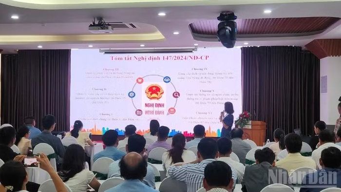 Quang cảnh hội nghị.