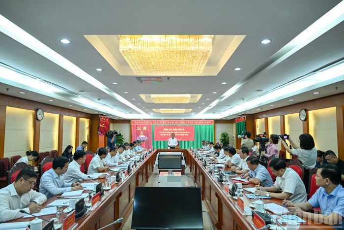 Quang cảnh cuộc làm việc của đồng chí Thường trực Ban Bí thư với Ủy ban Kiểm tra Trung ương. (Ảnh: DUY LINH)