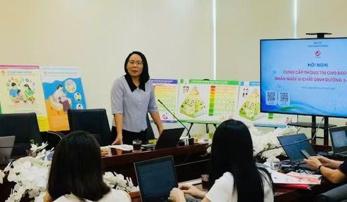 Phó Giáo sư, Tiến sĩ Trương Tuyết Mai, Phó Viện trưởng Viện Dinh dưỡng.