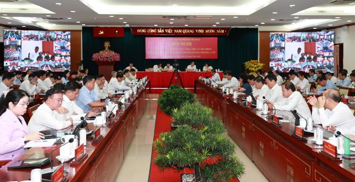 Quang cảnh hội nghị