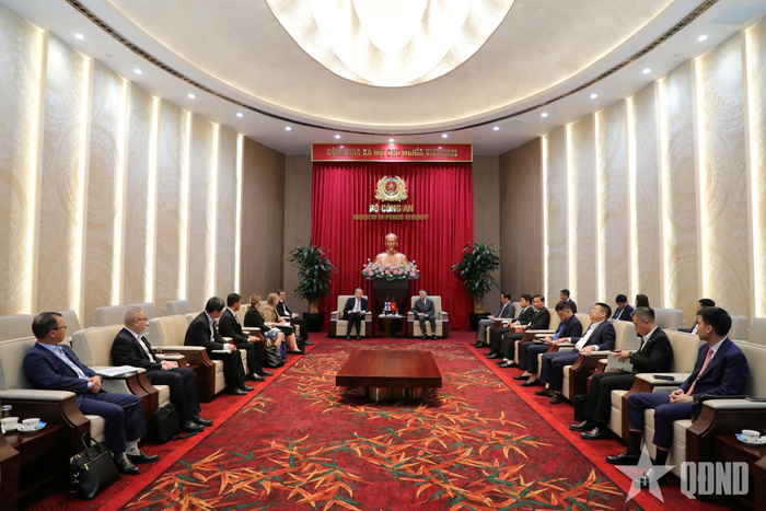 Quang cảnh buổi tiếp.