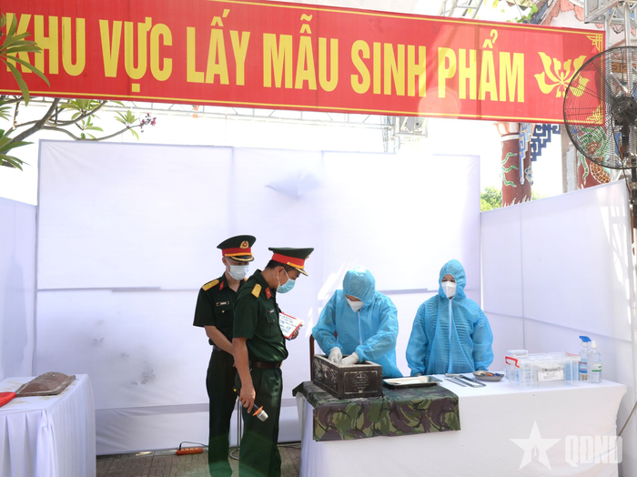 Kiểm tra trước khi ra quyết định lấy mẫu. 
