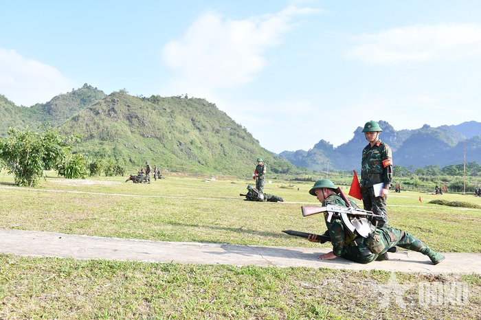 Thực hành nội dung đánh thuốc nổ.