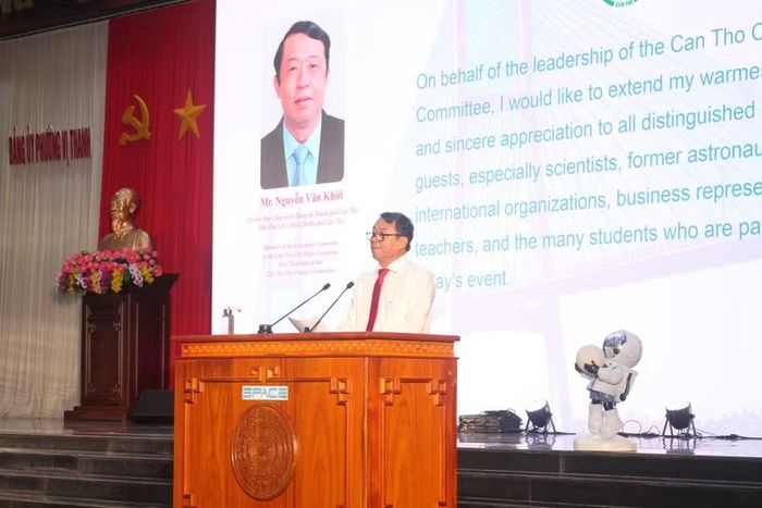 Ông Nguyễn Văn Khởi, Phó Chủ tịch UBND TP Cần Thơ phát biểu khai mạc sự kiện.