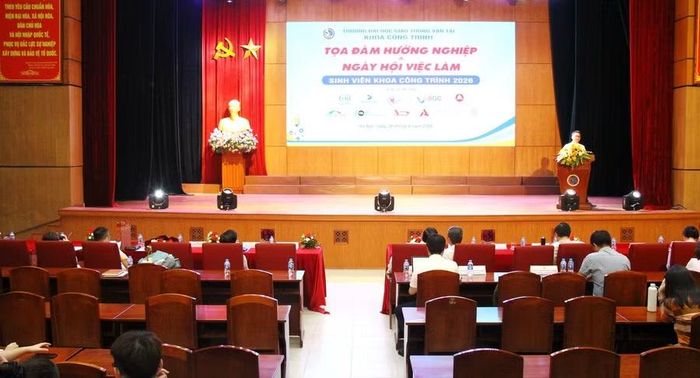 Toàn cảnh Tọa đàm.