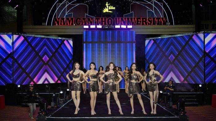 Anh Nguyễn Nhật Trường - Bí thư Đoàn trường Đại học Nam Cần Thơ cho biết, hội thi là hoạt động văn hóa – nghệ thuật truyền thống của trường, để tạo sân chơi ý nghĩa, hiện đại và giàu tính nhân văn dành cho các nữ sinh viên.
